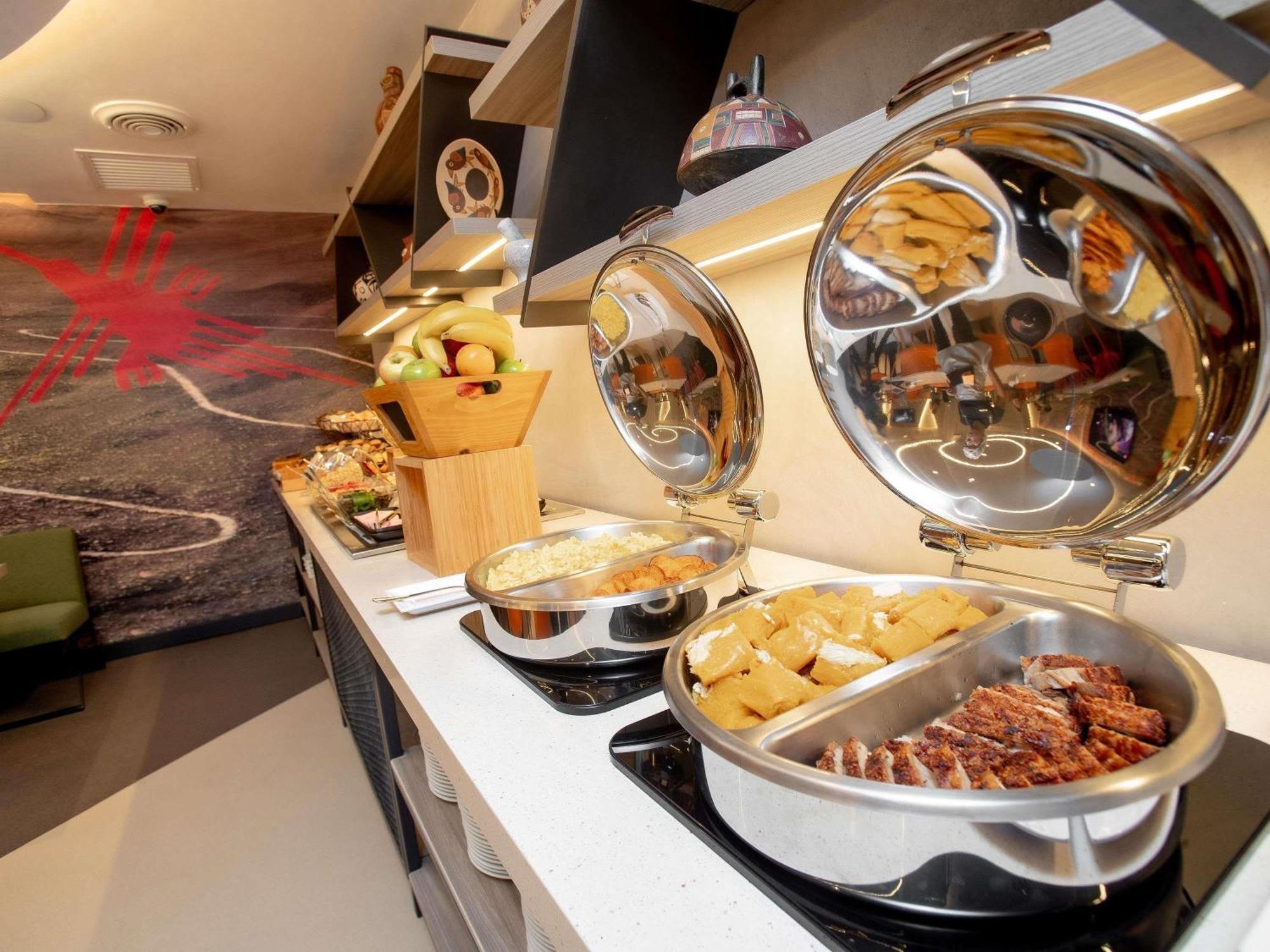 Ibis Styles Benavides Miraflores