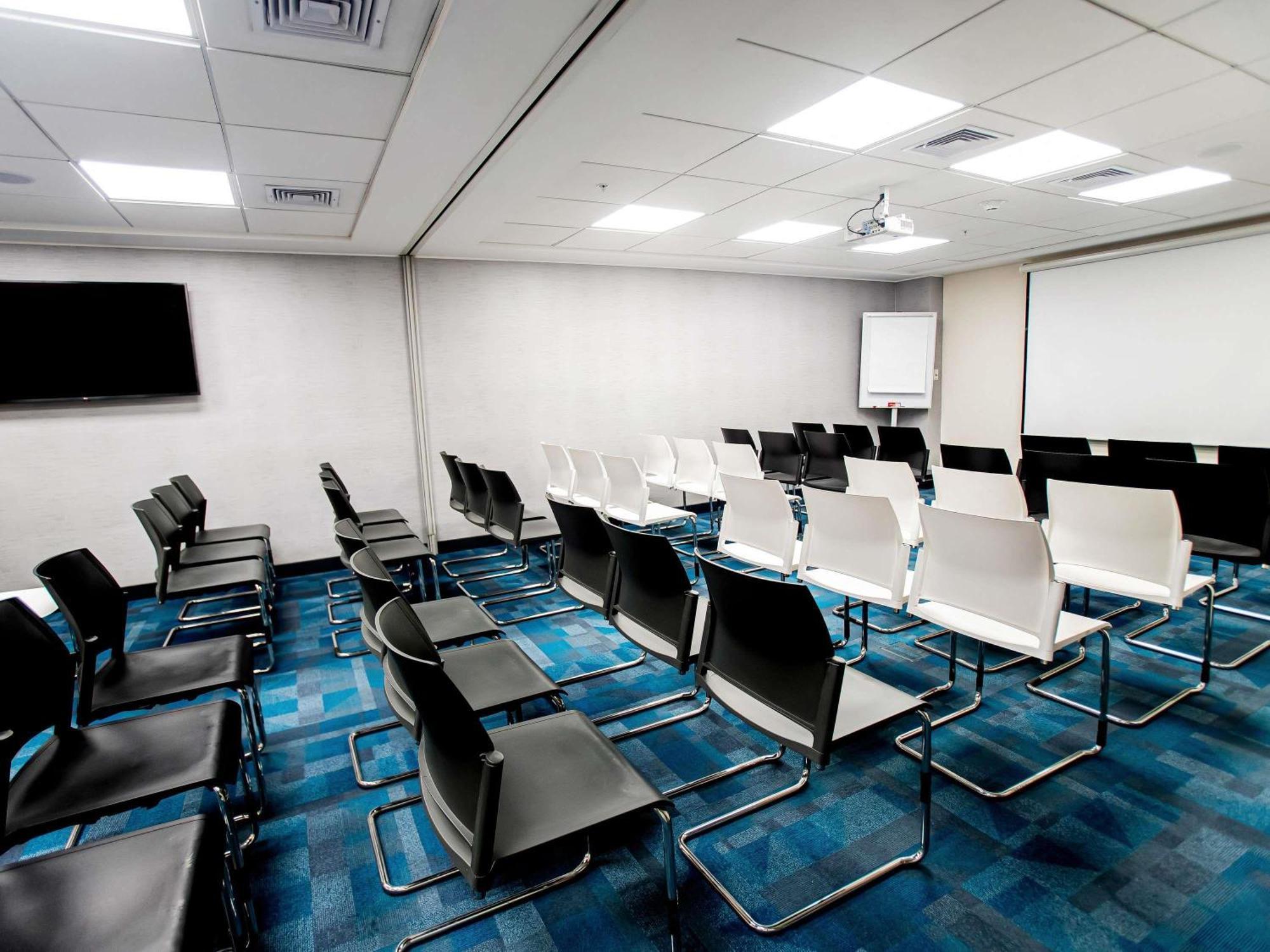 Hotel Ibis Styles Benavides Miraflores